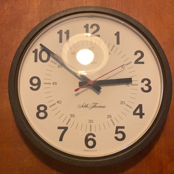 seth thomas Wall Decor Seth Thomas Vintage Brown Schoolhouse